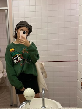 「チャックテイラー」｜「アイテム（ハンチング/ベレー帽）」を使った、Culumi さん（レディース・160cm）の秋コーディネート