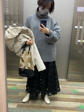 「ゆるニット」｜「アイテム（ダウンジャケット/コート）」を使った、Culumi さん（レディース・160cm）の冬コーディネート