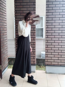 「Right-on（ライトオン）のアイテム（サロペット/オーバーオール）」を使った、cononaさん（レディース・173cm）の冬コーディネート