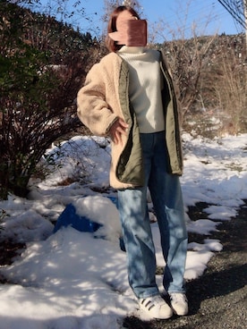 「UNIQLO（ユニクロ）のハイライズワイドストレートジーンズ（デニムパンツ）」を使った、cononaさん（レディース・173cm）の冬コーディネート