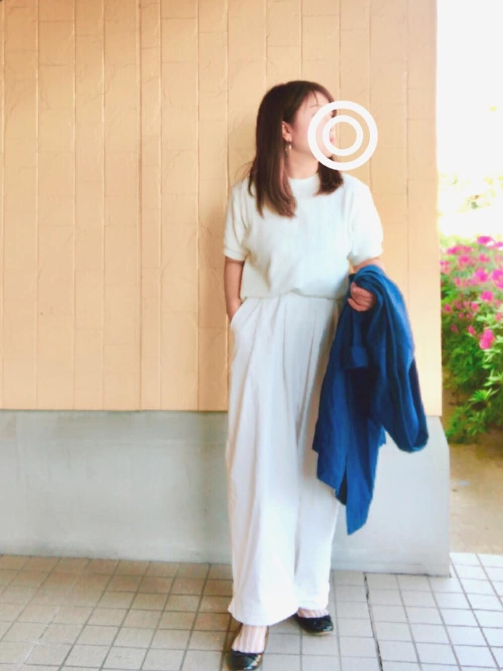 「サーマル、ワッフルクルーネックＴ、ホワイト、リネン、シンプルコーデ、カジュアルコーデ、UNIQLO、低身長、プチプラ」｜「UNIQLOのワッフルクルーネックT（5分袖）（Tシャツ/カットソー、ホワイト系）」を使った、MINI*さん（レディース・148cm）の春コーディネートの1枚目の写真