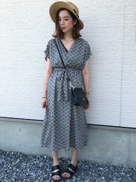 「frames RAY CASSIN（フレームスレイカズン）のアイテム（ワンピース/ドレス）」を使った、うしまいさん（レディース・168cm）の夏コーディネート
