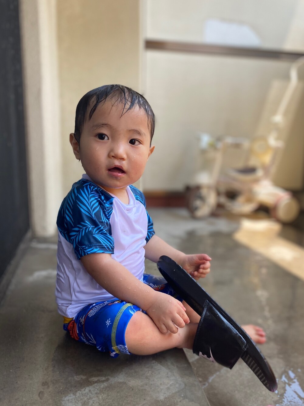 「むすこーで、1歳」｜「西松屋のアイテム（ラッシュガード、ブルー系）」を使った、kohatoさん（キッズ・90cm）の秋コーディネートの1枚目の写真