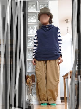 「アイテム（ソックス/靴下、グリーン系）」を使った、86さん（レディース・153cm）の秋コーディネート