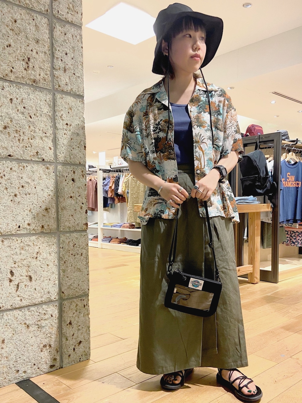 アーバンリサーチ コットン リネン 綿麻 花柄 総柄 ロング スカート 36 URBAN RESEARCH DOORS（アーバンリサーチドアーズ）の「リネン