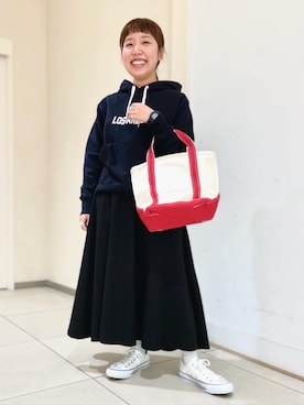 L.L.Beanのトートバッグ（レッド系）を使った人気ファッション  