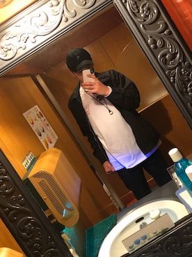 「SANTA CRUZ（サンタクルーズ）のアイテム（キャップ）」を使った、凜さん（メンズ・176cm）の春コーディネート