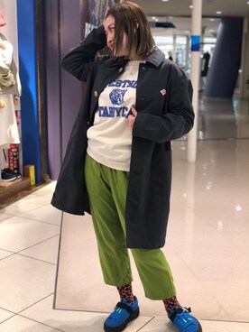 「PUMA」｜「アイテム（ステンカラーコート）」を使った、リナリナ～さん（レディース・158cm）の春コーディネート