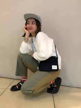 「F/CE. （エフシーイー）のアイテム」を使った、リナリナ～さん（レディース・158cm）の春コーディネート