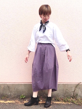「Antgauge（アントゲージ）のアイテム（スカート、パープル系）」を使った、caeさん（レディース・163cm）の春コーディネート