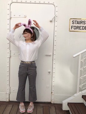 「jumelleのアイテム（シャツ/ブラウス、ホワイト系）」を使った、momoさん（レディース・159cm）の春コーディネート