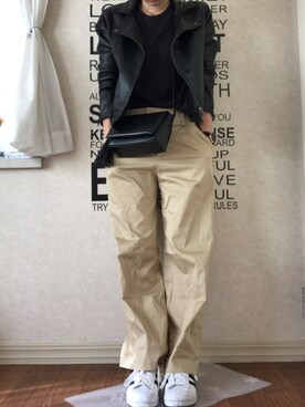 「ベージュ×ブラック」｜「アイテム（ライダースジャケット）」を使った、p.birdさん（レディース・160cm）の冬コーディネート