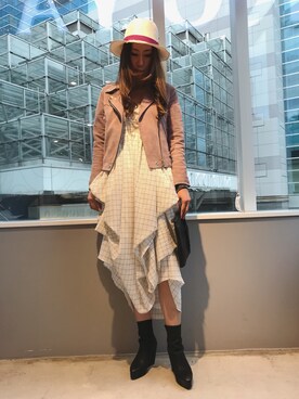 「KMRii」｜「アイテム（ライダースジャケット）」を使った、kazuyoさん（レディース・165cm）の春コーディネート