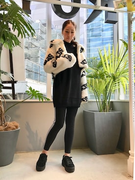 「GCDS」｜「アイテム（ジャケット/アウター）」を使った、kazuyoさん（レディース・165cm）の秋コーディネート