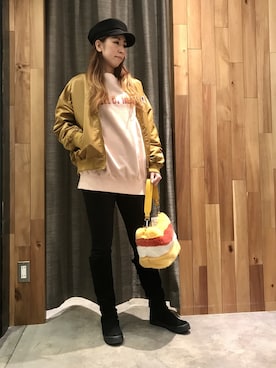 「Champion（チャンピオン）のアイテム（ブルゾン）」を使った、kazuyoさん（レディース・165cm）の冬コーディネート