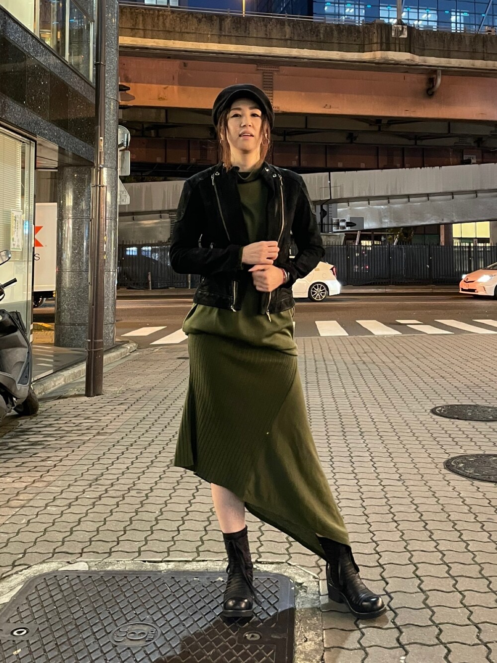 「秋のコーデ、冬アウター、レザージャケット、ライダース、レザー、ROYAL FLASH、14th Addiction、ADDICT NOIR、KMRii、ニットワンピース」｜「14th Addictionの14th Addiction/フォーティーンスアディクション/SUEDE ZIP W RIDERS/スウェード ジップダブルライダース（ライダースジャケット、ブラック系）」を使った、kazuyoさん（レディース・165cm）の秋コーディネートの1枚目の写真