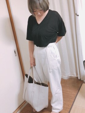 「Furryrate（ファーリーレート）のアイテム（パンツ）」を使った、kakihana  さん（レディース・165cm）の夏コーディネート