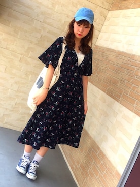 「E hyphen world gallery（イーハイフンワールドギャラリー）のアイテム」を使った、REINAさん（レディース・161cm）の夏コーディネート