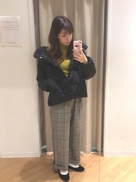 「マスタード」｜「アイテム（ダウンジャケット/コート）」を使った、REINAさん（レディース・162cm）の冬コーディネート