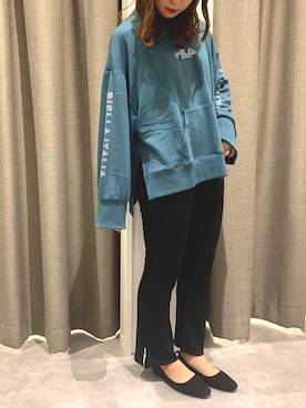 「E hyphen world gallery（イーハイフンワールドギャラリー）のアイテム」を使った、REINAさん（レディース・162cm）の秋コーディネート