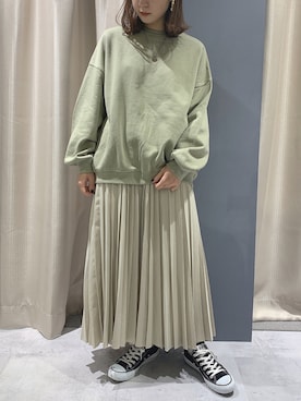 「AMERICAN HOLIC（アメリカンホリック）のアイテム（ピアス（両耳用））」を使った、REINAさん（レディース・162cm）の秋コーディネート