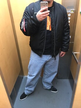「XLARGE（エクストララージ）のアイテム（MA-1）」を使った、タイキさん（メンズ・180cm）の冬コーディネート