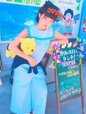 「merry jenny（メリージェニー）のアイテム（オールインワン・サロペット）」を使った、青いイヌさん（レディース・152cm）の夏コーディネート