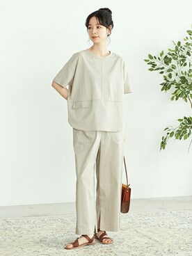 「ONIGIRI（オニギリ）のアイテム（パンツ）」を使った、COMME CA ISM OFFICIALさん（レディース・164cm）の春コーディネート