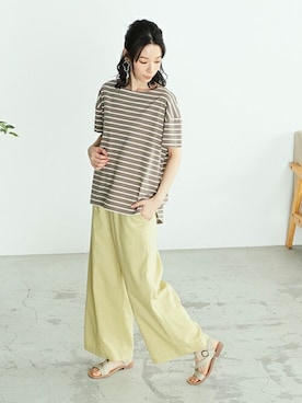 「ONIGIRI（オニギリ）のアイテム（パンツ）」を使った、COMME CA ISM OFFICIALさん（レディース・164cm）の春コーディネート