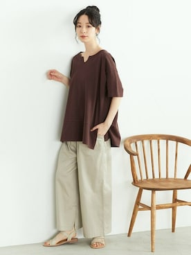 「ONIGIRI（オニギリ）のアイテム（パンツ）」を使った、COMME CA ISM OFFICIALさん（レディース・162cm）の夏コーディネート