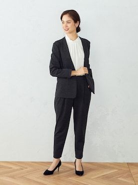 「COMME CA ISM（コムサイズム）のアイテム（ノーカラージャケット）」を使った、COMME CA ISM OFFICIALさん（レディース・167cm）の秋コーディネート