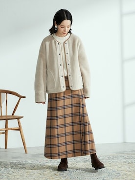 「ONIGIRI（オニギリ）のアイテム（トップス）」を使った、COMME CA ISM OFFICIALさん（レディース・162cm）の秋コーディネート