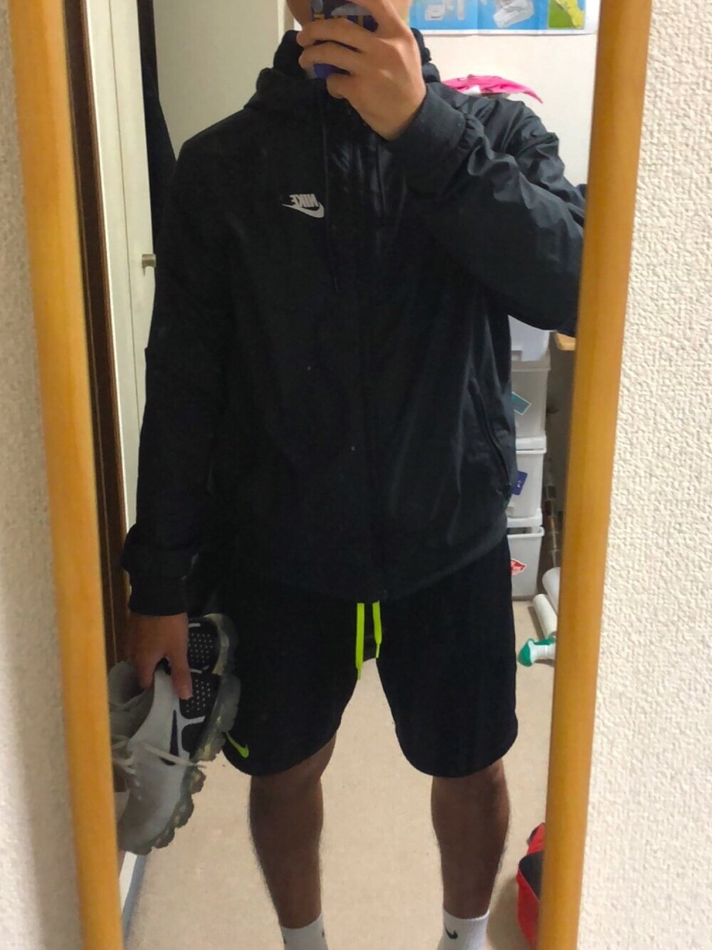 「今日のコーデ、ランニングスタイル、厚着、汗かきます、月まで走れ、ナイキ、ナイキコーデ」｜「NIKEの【NIKE / ナイキ】ウィンドランナー ジャケット WR HD JACKET（ブルゾン、ブラック系）」を使った、たくまールさん（メンズ・171cm）の夏コーディネートの1枚目の写真