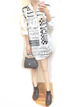 「KENZO」｜「アイテム（ブーティ）」を使った、Móさん（レディース・162cm）の春コーディネート