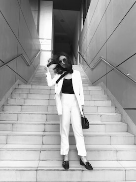 「Saint Laurent」｜「アイテム（スリッポン）」を使った、Móさん（レディース・162cm）の冬コーディネート