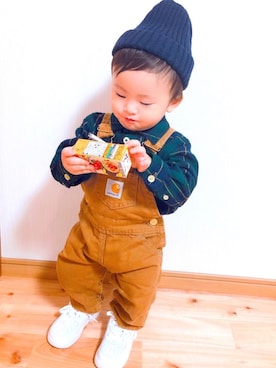 「Carhartt（カーハート）のアイテム（オールインワン・サロペット）」を使った、（  ｻﾀ☆ﾊﾙ  )さん（キッズ・70cm）の秋コーディネート