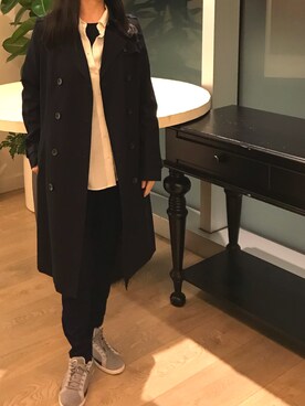 「NATURAL BEAUTY BASIC（ナチュラルビューティーベーシック）のアイテム（トレンチコート）」を使った、Rauraさん（レディース・160cm）の秋コーディネート