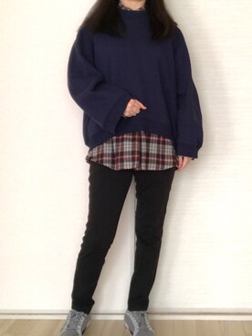 「STYLENANDA（スタイルナンダ）のアイテム（スウェット）」を使った、Rauraさん（レディース・160cm）の冬コーディネート