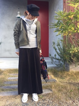 「SLOBE IENA（スローブイエナ）のアイテム（MA-1）」を使った、かおりりいさん（レディース・150cm）の冬コーディネート