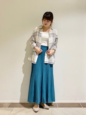 「アイテム（パンプス、グレー系）」を使った、karin_mamaさん（レディース・158cm）の春コーディネート