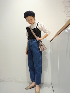 「アシンメトリー」｜「アイテム（ハンチング/ベレー帽）」を使った、ayaさん（レディース・162cm）の秋コーディネート