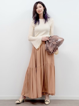 「LAURA DI MAGGIO（ローラディマッジオ）のアイテム」を使った、BABYLONE STAFFさん（レディース・166cm）の秋コーディネート