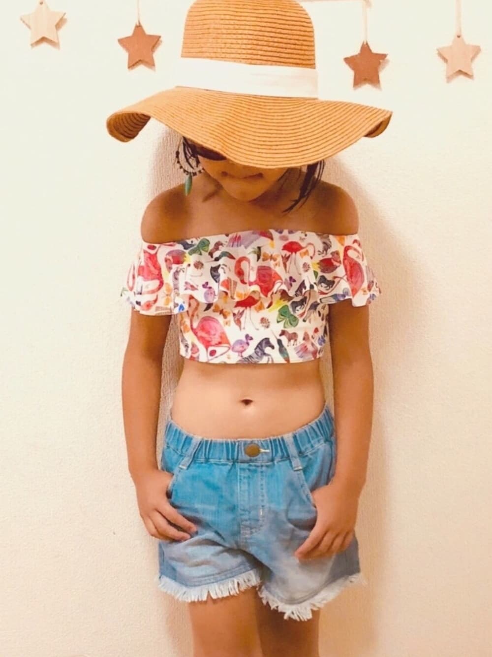 「キッズファッション、サンダル、水着、むぎわら帽子、夏コーデ、夏、動物モチーフ、デニム、デニムパンツ」｜「BREEZEのフリンジデニムショートパンツ（デニムパンツ、ブルー系）」を使った、りちゅ♡♡さん（キッズ・120cm）の夏コーディネートの1枚目の写真