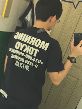 「PULL&BEAR（プルアンドベア）のアイテム（Tシャツ/カットソー）」を使った、小朋友你是否有很多问号さん（メンズ・169cm）の夏コーディネート