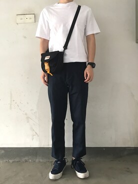 「CASIO」｜「アイテム（チノパンツ）」を使った、小朋友你是否有很多问号さん（メンズ・169cm）の夏コーディネート