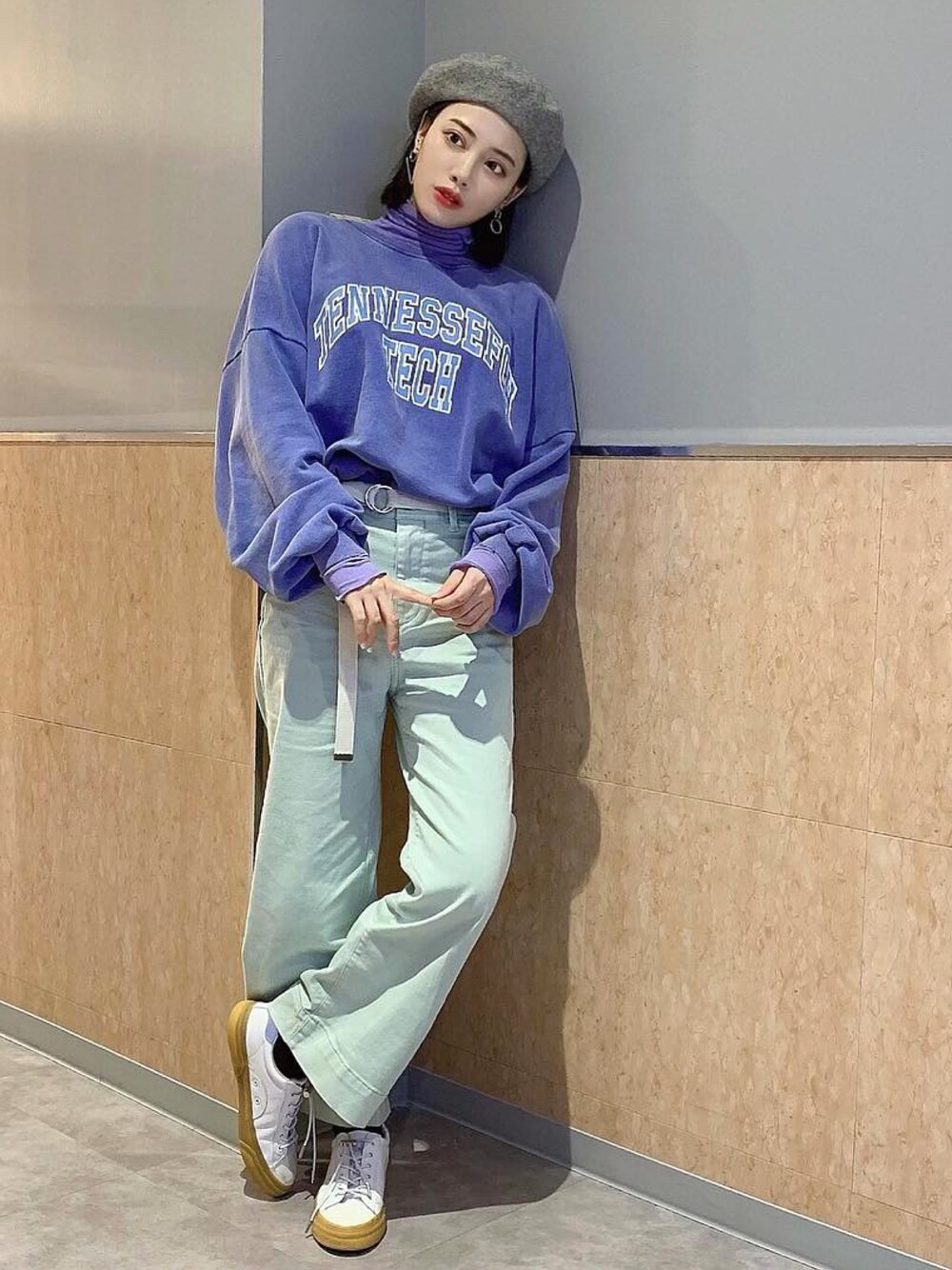 「GAP、平成最後のWEARISTAセンバツ、ベレー帽、ミントグリーン、ミント、パープル、パンツスタイル、春、春色、スポーツミックス」｜「GAPのハイライズ ワイドレッグ クロップドチノ（その他パンツ、ブルー系）」を使った、T Λ Eさん（レディース・158cm）の春コーディネートの1枚目の写真