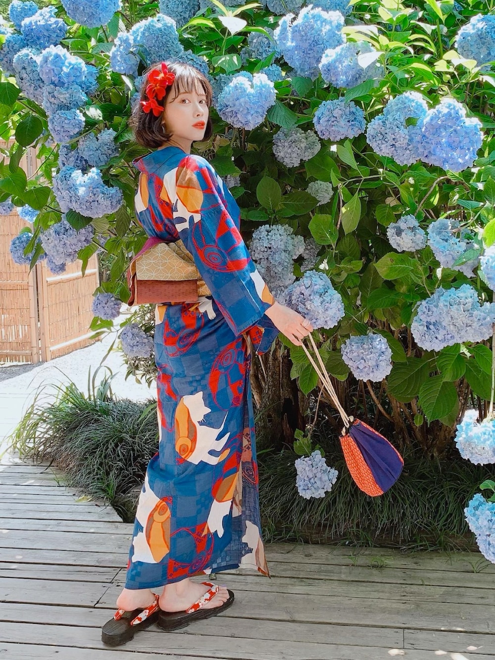 「鎌倉、浴衣、着物、紫陽花、あじさい、夏、ブルー、青、浴衣女子、ゆかた」｜「浴衣のアイテム（浴衣、ブルー系）」を使った、T Λ Eさん（レディース・157cm）の夏コーディネートの1枚目の写真