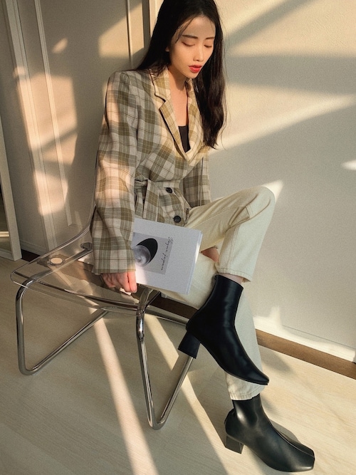 T Λ Eさんのコーディネート