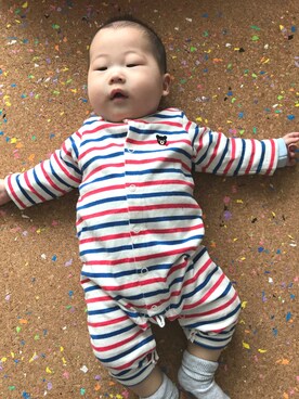 「MIKI HOUSE（ミキハウス）のアイテム（トップス、ホワイト系）」を使った、hophyongさん（キッズ・90cm）の秋コーディネート