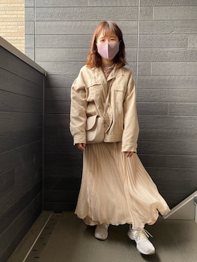 「UNIQLO（ユニクロ）のスウェットクルーネックプルオーバー（長袖）（パーカー）」を使った、‎みんとさん（レディース・148cm）の春コーディネート